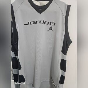Jordan Black and Gray Sleeveless Top